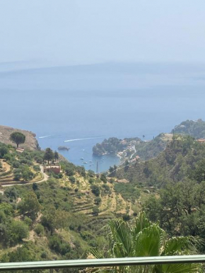 Mi 'ffaciu e mi ricriu casa vacanze Castelmola